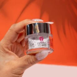 D1024 Whitewater White Glow Dip Powder