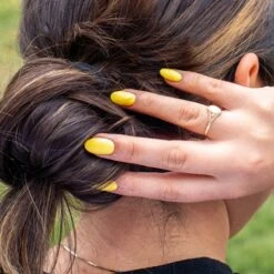 D726 Honey Yellow Crème Dip Powder -Revel Nail Shop revel nail dip powder d726 honey 33603211559110